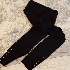 Athletic workout pants